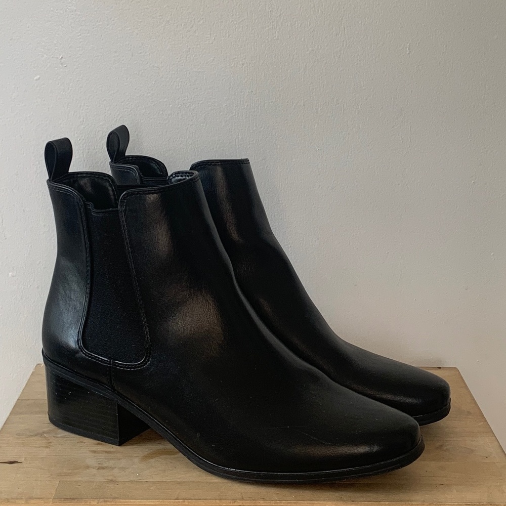 A New Day Ellie Chelsea Boots